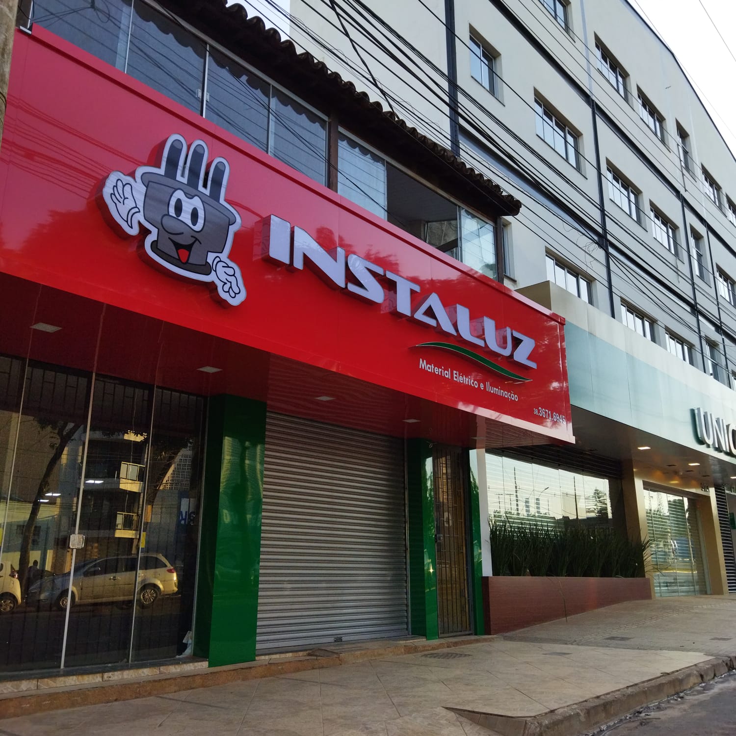 InstaluzPTU